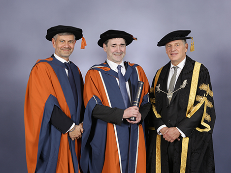 Alastair Revell Receives Hon Degree (352X280)