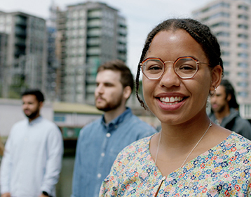 Female Chemical Engineer (352X280)