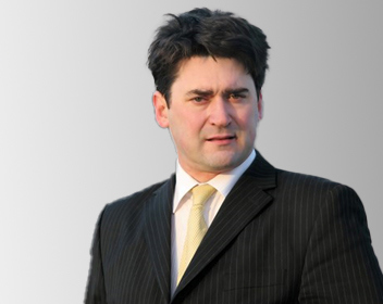 Photo of Alastair Revell